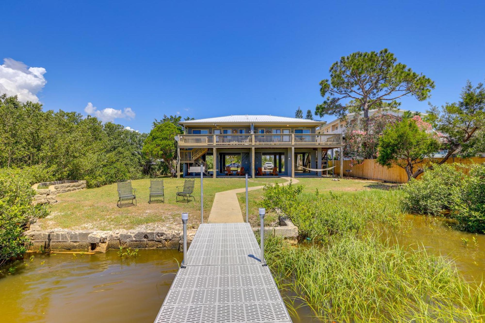 Waterfront Cedar Key Duplex Home Grill And Dock! Exterior foto