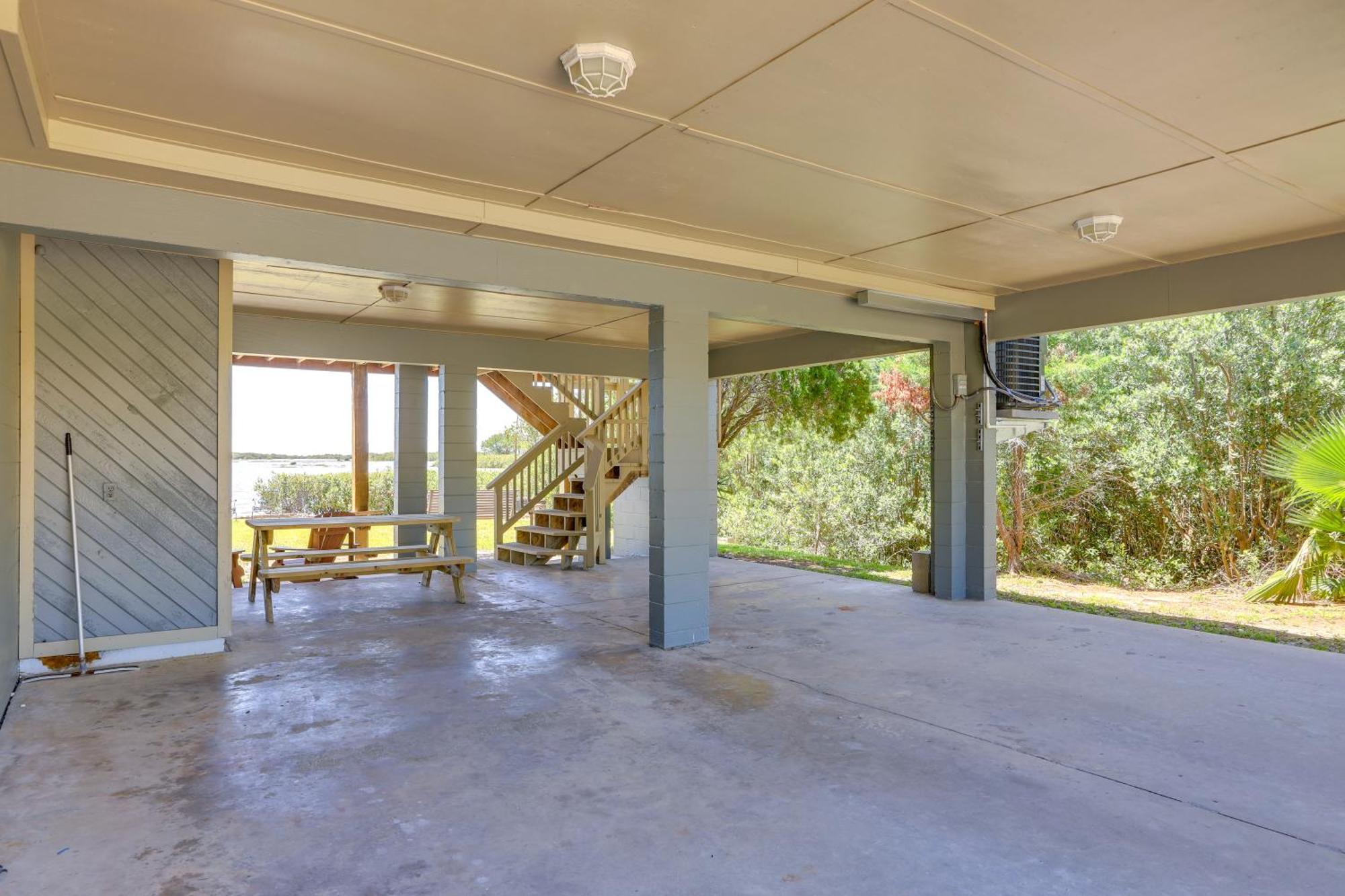 Waterfront Cedar Key Duplex Home Grill And Dock! Exterior foto